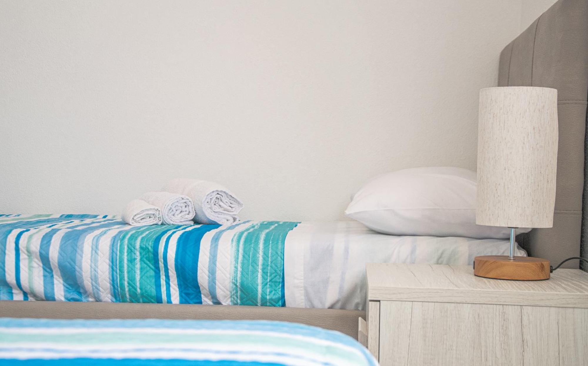 Budget Beds Алгеро Екстериор снимка