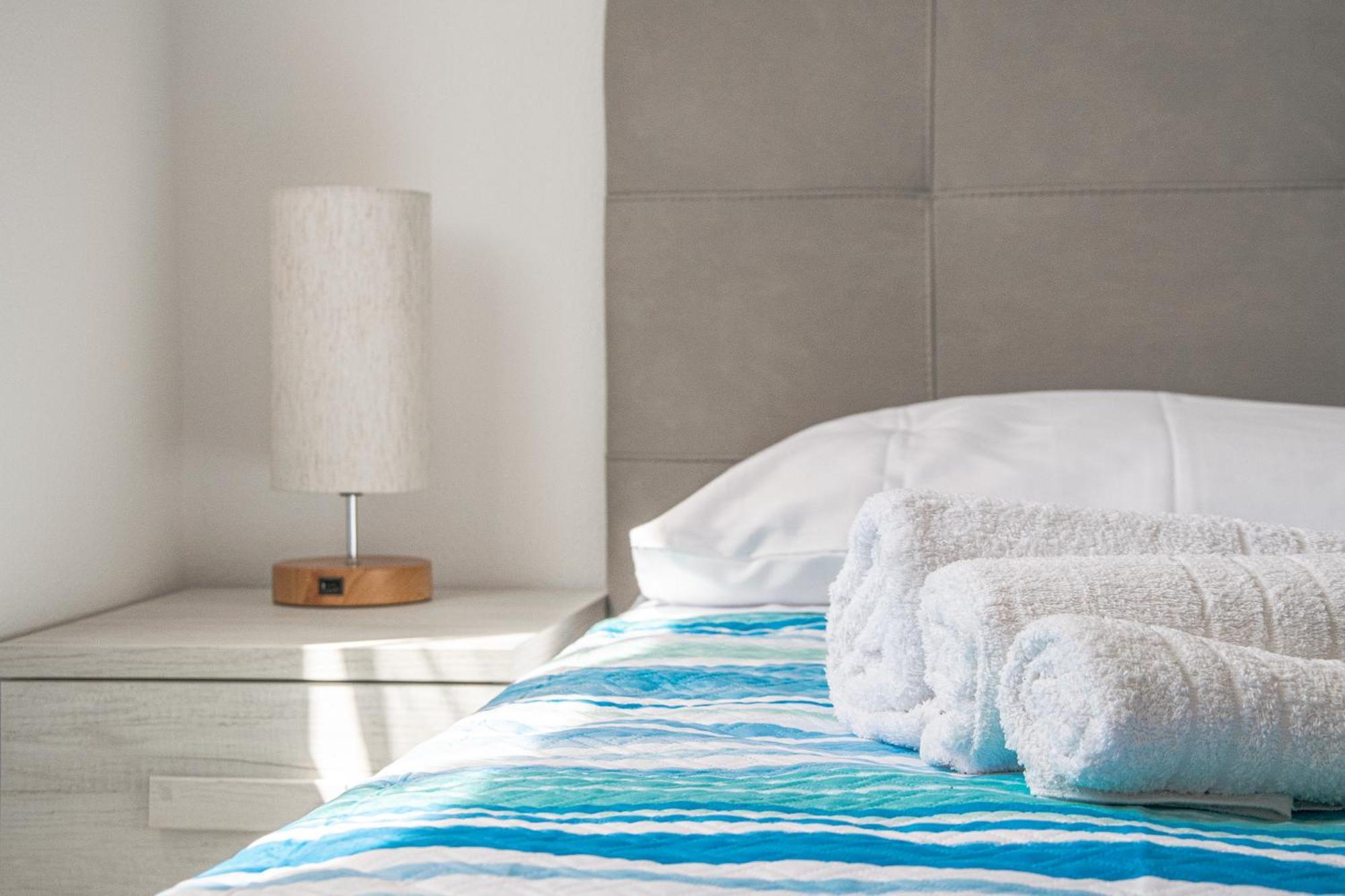 Budget Beds Алгеро Екстериор снимка
