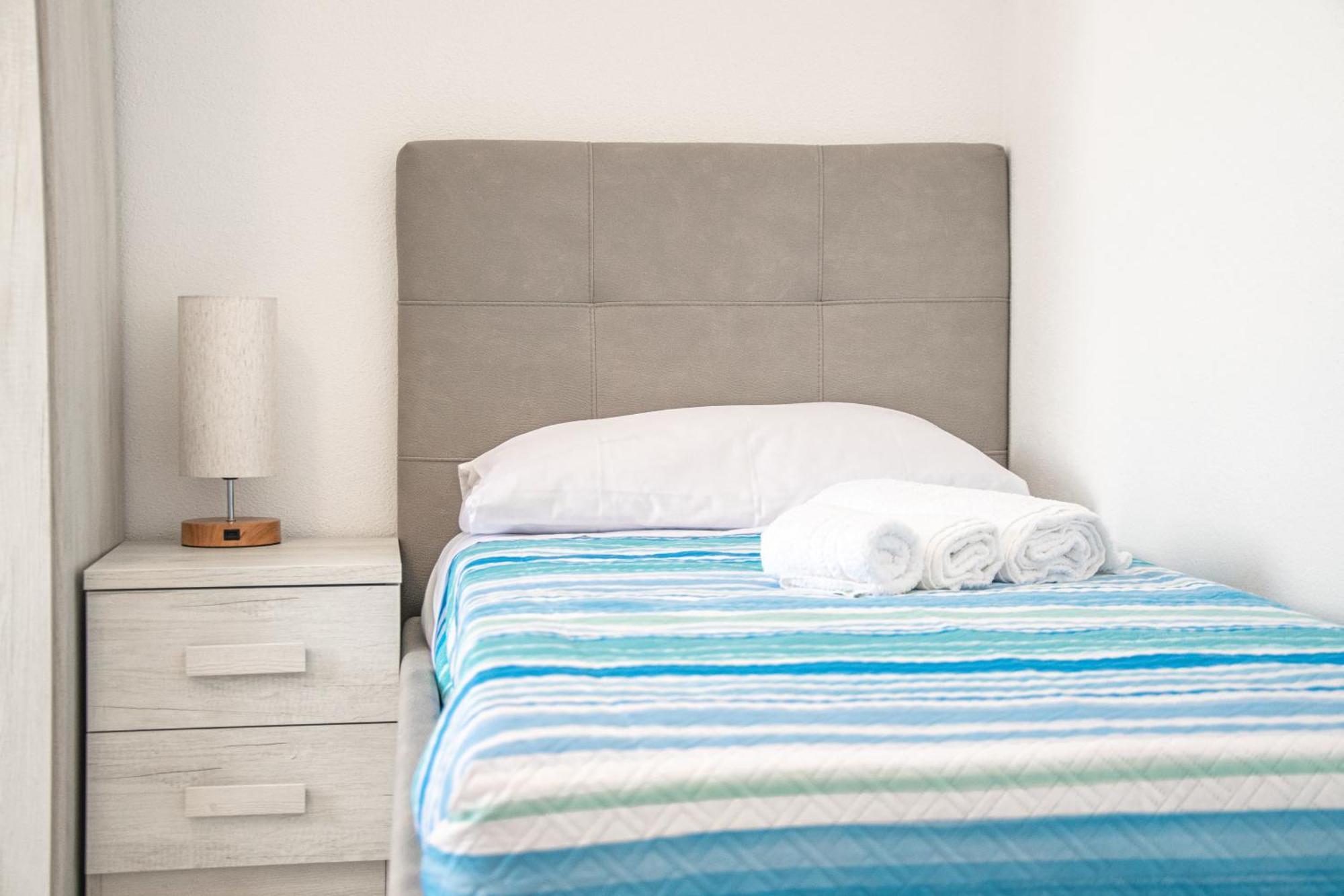 Budget Beds Алгеро Екстериор снимка